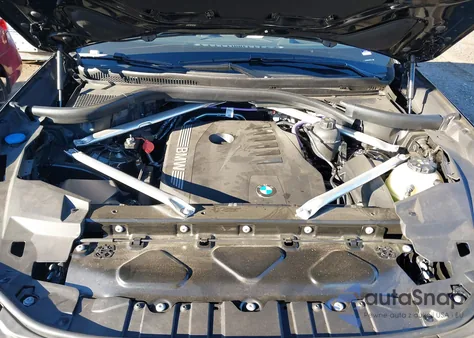 2024 BMW X5 Sdrive40I z USA, uszkodzony, nr VIN 5UX13EU00R9V52785